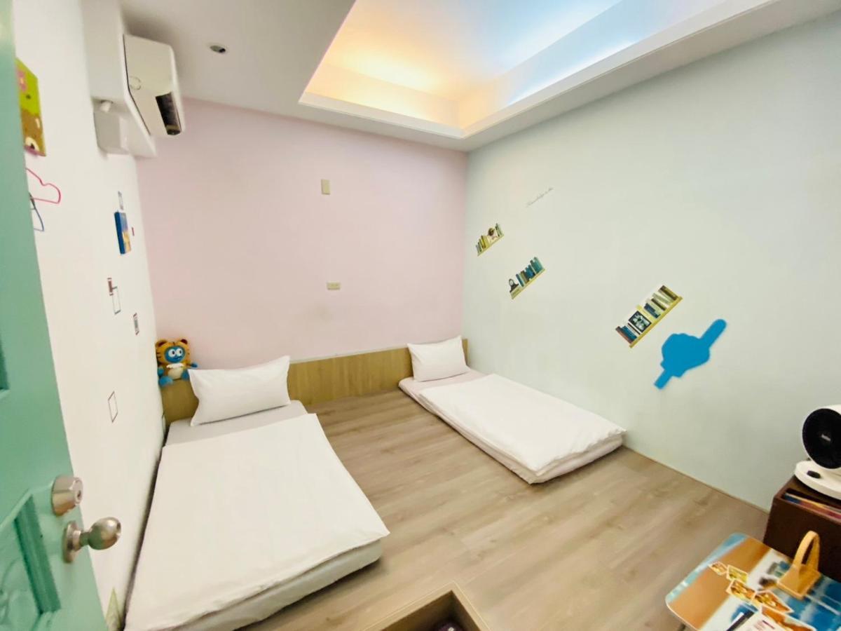 Taitung Mr. Red Tea B&B מראה חיצוני תמונה
